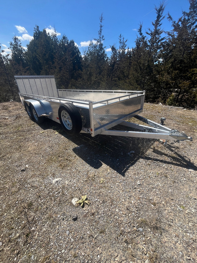 Aluminum trailer 20 feet dual axle in Other in Napanee - Image 3