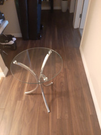 Side glass table