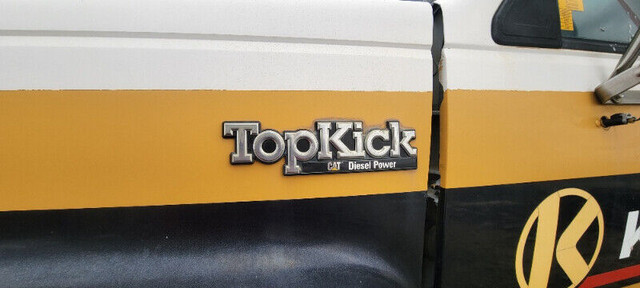 TOP kick GMC HEAVY VEHICLE in Cars & Trucks in Regina - Image 3