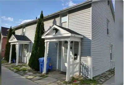 2 Bedroom Apartment, 1 Parking included