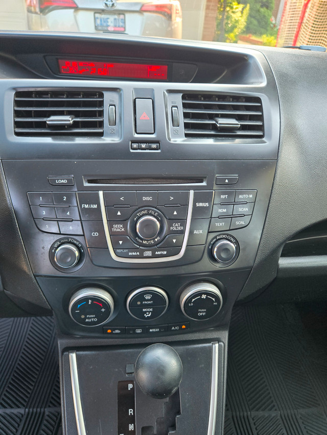 2012 Mazda 5 in Cars & Trucks in Mississauga / Peel Region - Image 4
