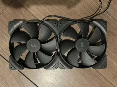 Pair of 2 Fractal 140mm fans in black., View more