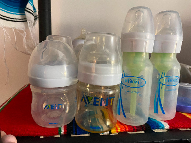 Baby bottles in Feeding & High Chairs in London