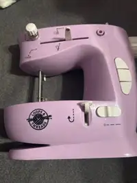 Loops &amp; Threads Sewing Machine