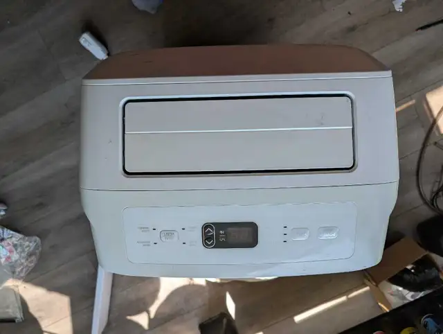 LG Portable Air Conditioner 534824151553812481