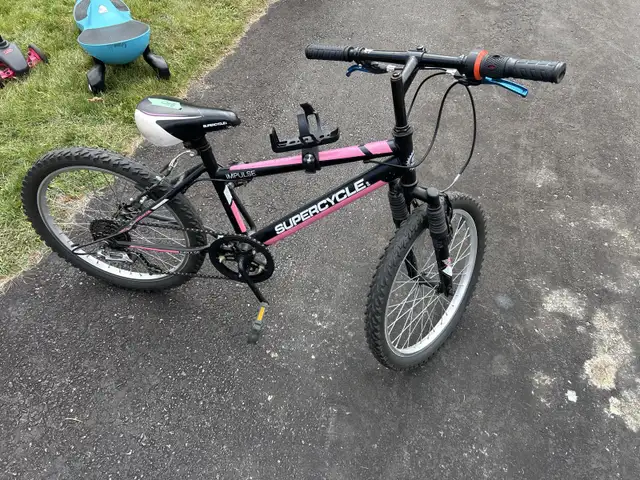 supercycle impulse bike in Kids in Barrie - Image 3