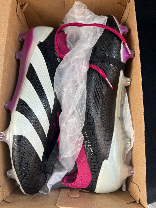 Adidas predator  in Soccer in Mississauga / Peel Region - Image 2