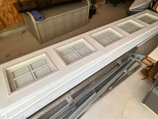 Garage Doors - Set of 2 Doors | Windows, Doors & Trim | City of Toronto ...