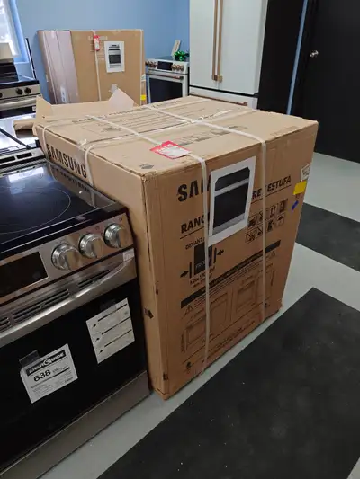 Samsung Bespoke "30" Slide-In Electric Range on Sale‼️, View more