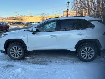 Selling 2024 Rav4 Prime, all available options, heated front and back seats, power windows, door loc...