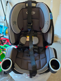 Graco 4EVER 4-in-1 Car Seat - LIKE NEW