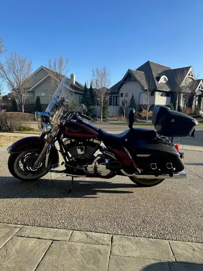 Original owner. Highway bike. No accidents. Touring bags (plus accessory traveling bags-T BAGS-not s...