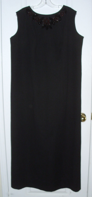 Black Dress in Women's - Dresses & Skirts in Mississauga / Peel Region - Image 3