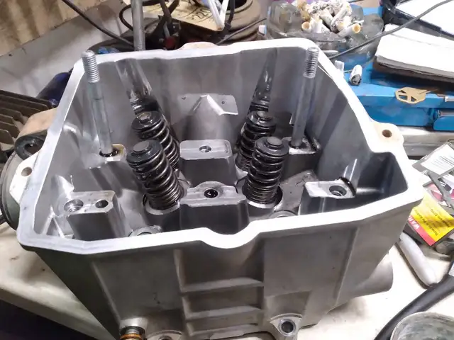 08 ktm250sxf parts cylinderhead and more  77036020244 in Other in Annapolis Valley - Image 2