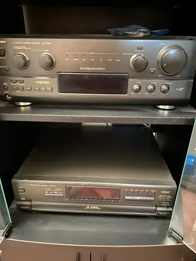 Technics Stereo System w 2 floor speakers, View more