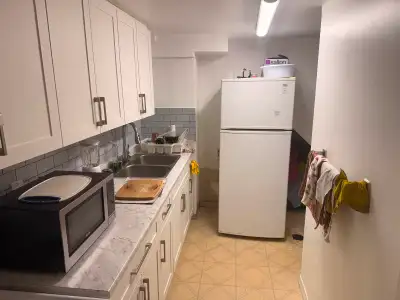 Furnished room for rent. Close to TTC, Centennial College and U of T Scarborough Campus. Minutes to...