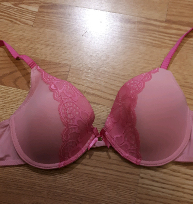 George, brassière / bra, size 36C dans Femmes - Autre  à Ouest de l’Île