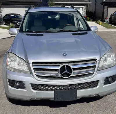 2007 Mercedes GL 45 V8 4.6 L 335 hp automatic fully loaded