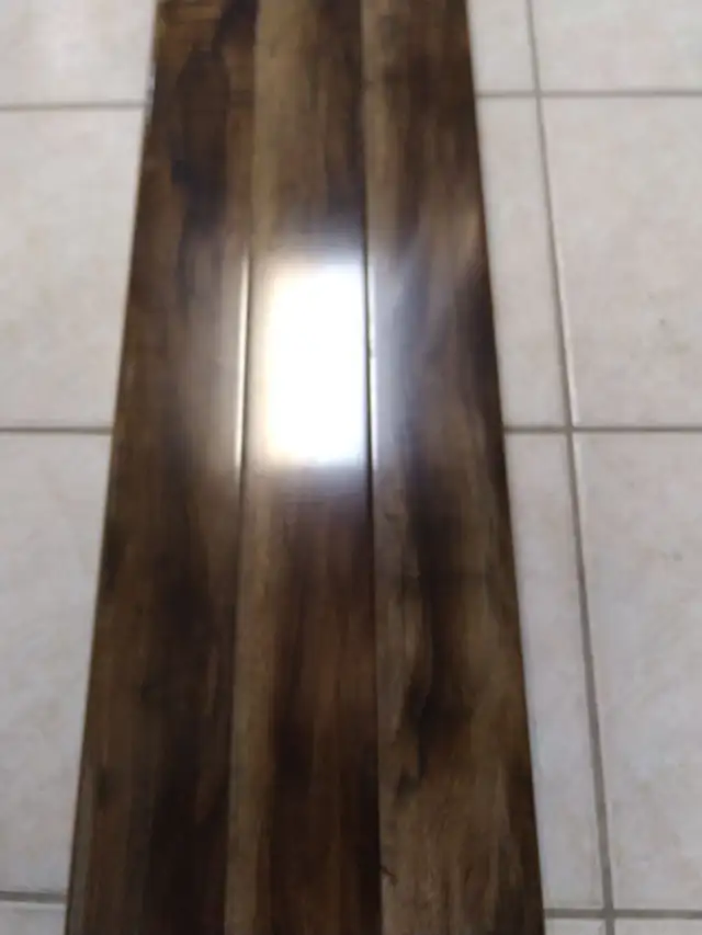 Wow wow wow plancher bois franc canadien in Other in Longueuil / South Shore - Image 6