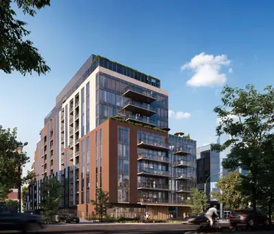 1 Bedroom 1 Locker Many Upgrades (Kitchen Island, upgraded washroom) 462 Square Feet Paid: $800,000...