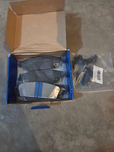 Brand new rear break pads still in the packaging. Selling because I no longer have the vehicle they...