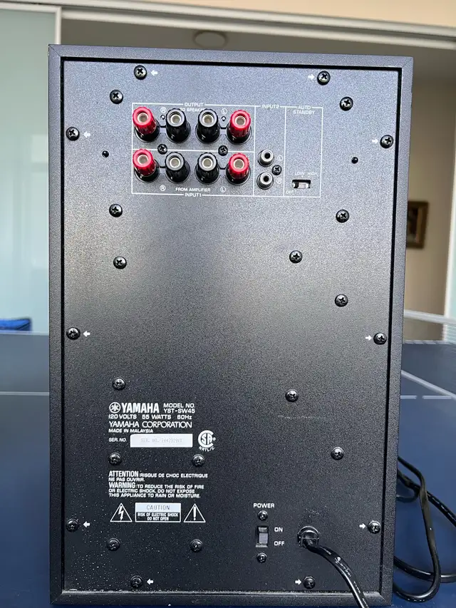 Yamaha YST-SW45 Subwoofer in Speakers in City of Toronto - Image 3