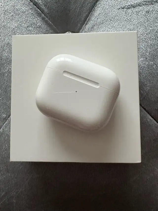 New Apple AirPods 3rd Gen62863281214081123
