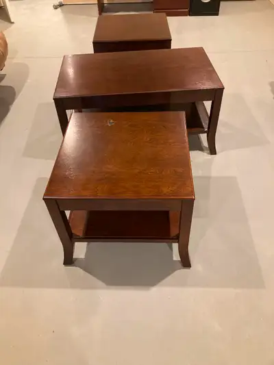 Selling a coffee table (37"Wx19"Hx22"Deep) with matching end tables (22"Wx19"Hx22"Deep). Very good c...