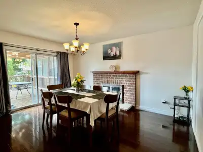 Bright and spacious master bedroom  in the first floor for rent