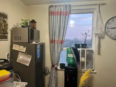 Female sharing apartment available (Midland and Lawrence)