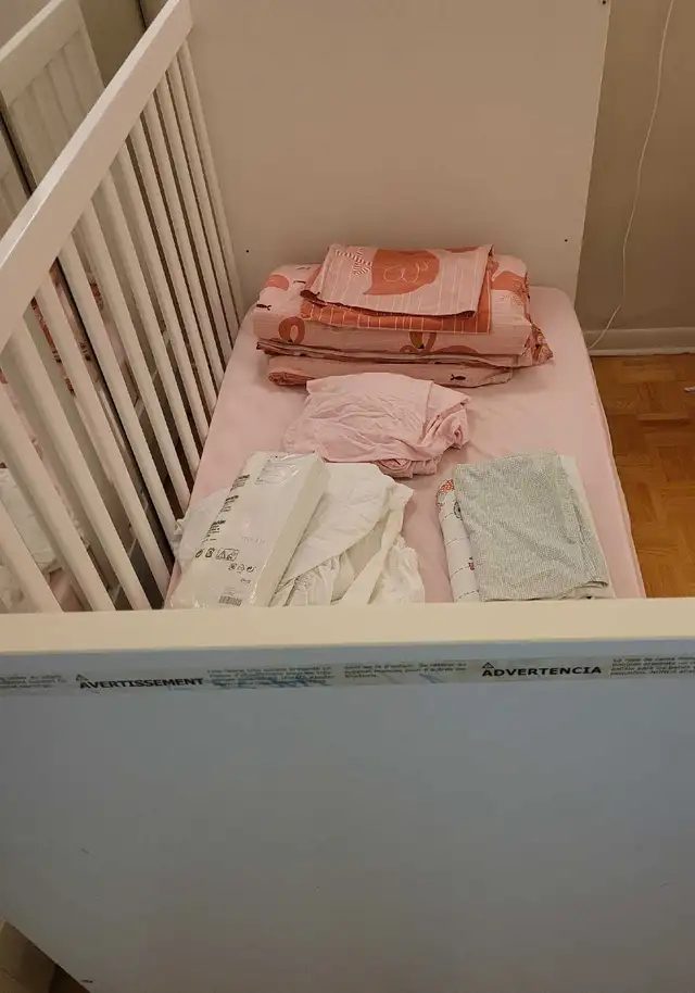 ikea baby crib and matress..etc in Cribs in Ottawa - Image 4