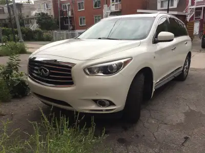 Modele INFINITI QX60,vus, couleur blanche,passagers-7,portes-4, kilometres-113,moteur-3,5L V6,climat...