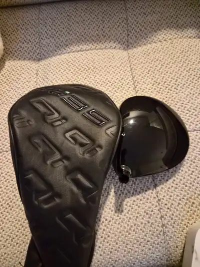 Taylormade Qi35 Max driver, View more