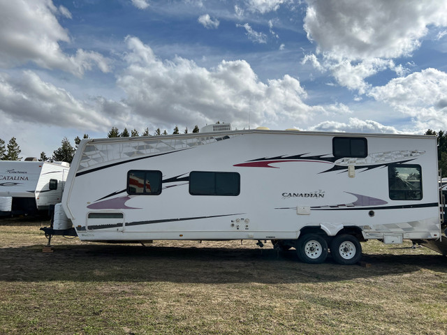 Forest River Toy hauler  in Travel Trailers & Campers in Edmonton - Image 3