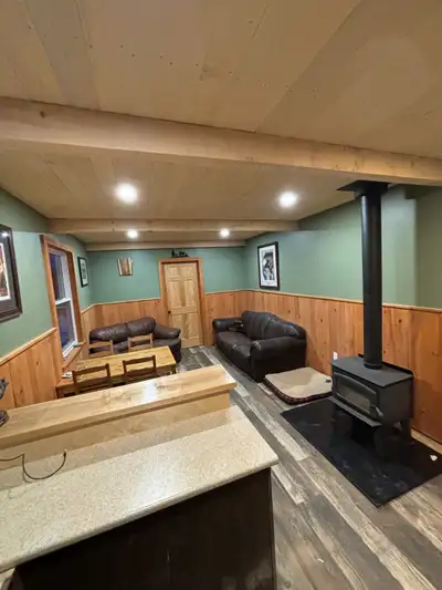 Building is 12x28 , floor is spray foamed, walls are insulated and vapor barrier, ceiling is blown i...
