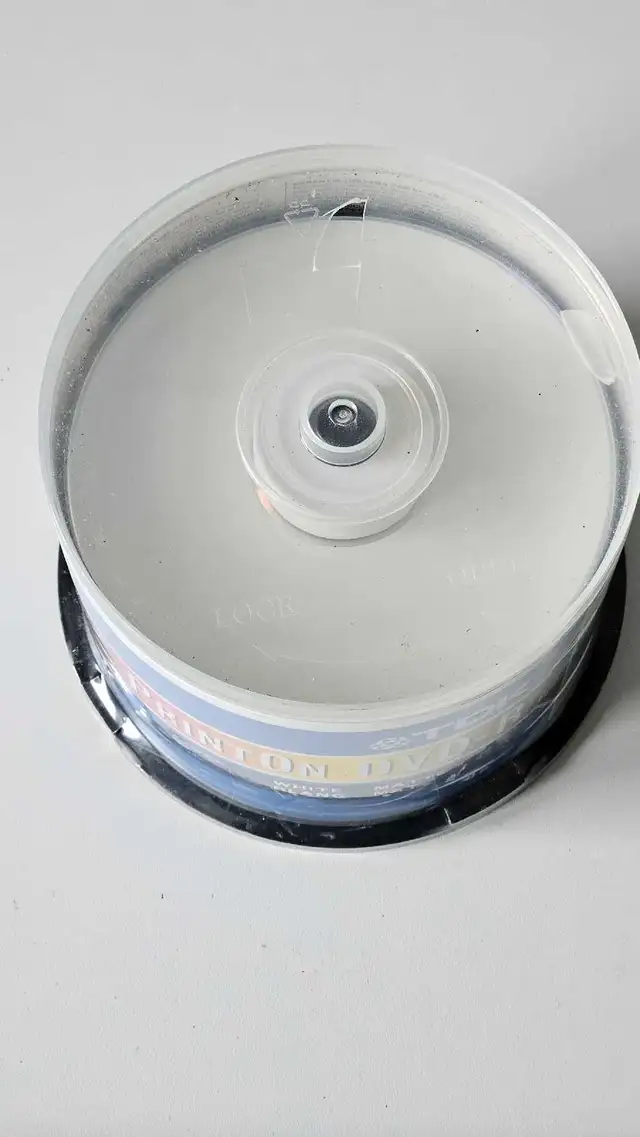 TDK DVD-R PRINT-ON White Matte 4.7 GB 50-Pack Blank Discs in CDs, DVDs & Blu-ray in City of Montréal - Image 5