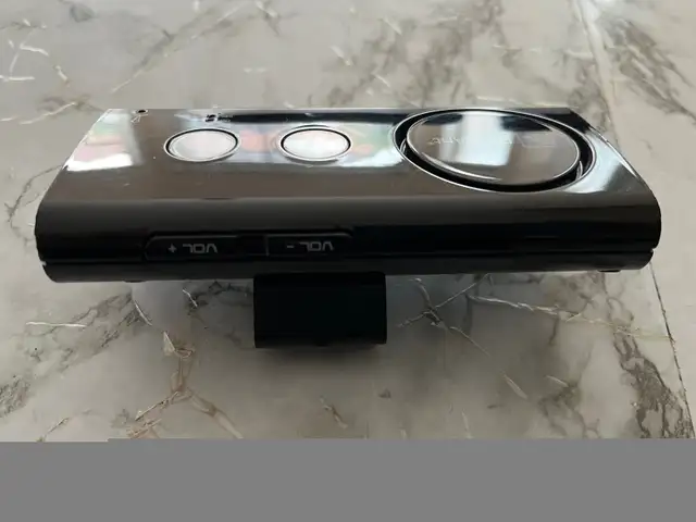 Hands Free Car Speaker Bluetooth by Blue Ant in General Electronics in Markham / York Region - Image 4