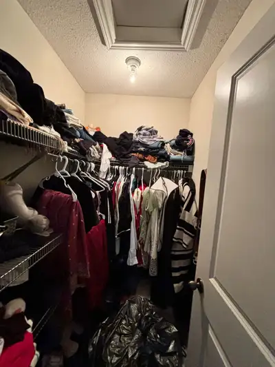 master/private bedroom for rent