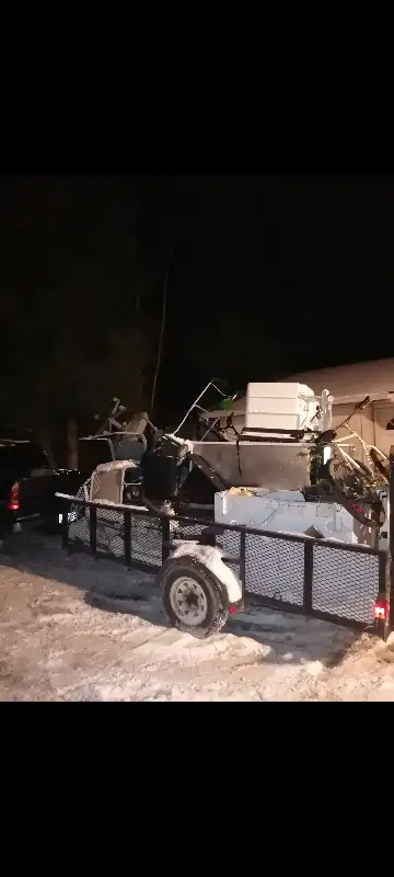 FOX RECYCLING inc. (FREE REMOVAL OF METALS) in Free Stuff in Windsor Region - Image 7