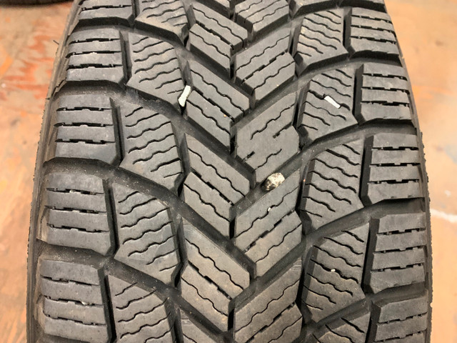 1 X single 205/60/16 96H M+S Michelin X-Ice Snow with 85% tread in Tires & Rims in Delta/Surrey/Langley - Image 2