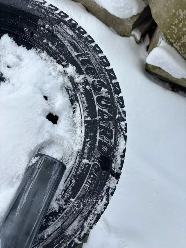 Yokohama IceGuard tires on rims in Tires & Rims in Barrie - Image 3