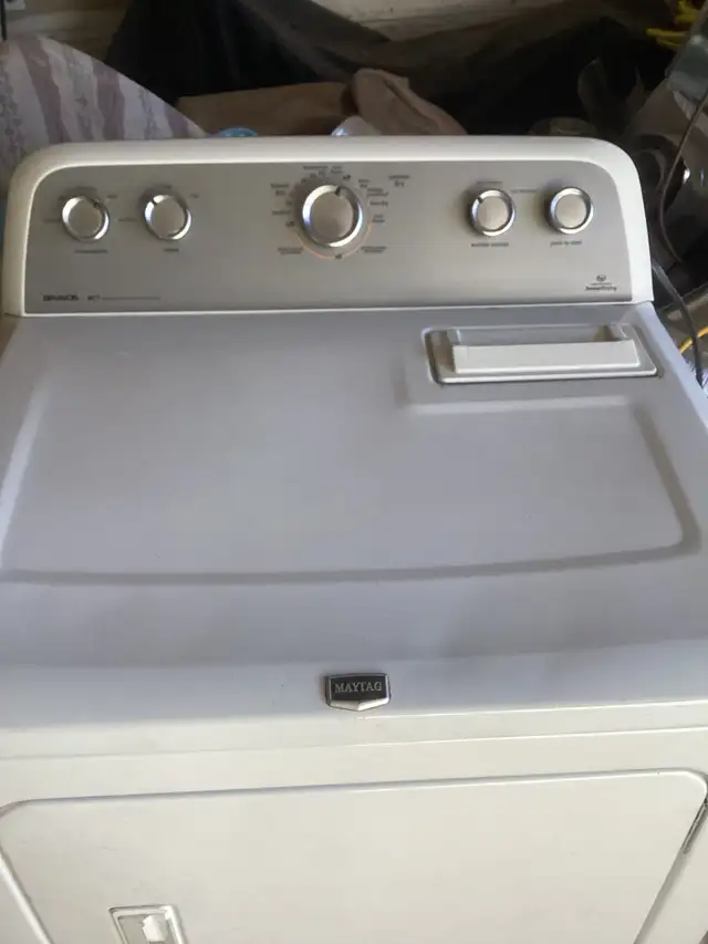 Maytag  gas dryer in Washers & Dryers in Markham / York Region - Image 4
