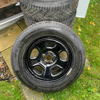 Pneus hiver 245/60/r18 + Rally wheels