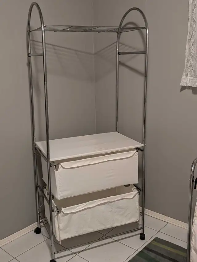 Laundry station in Storage & Organization in Mississauga / Peel Region - Image 2