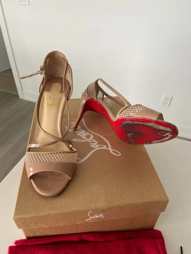 Ladies Christian Louboutin  Shoes in Women's - Shoes in City of Toronto - Image 3