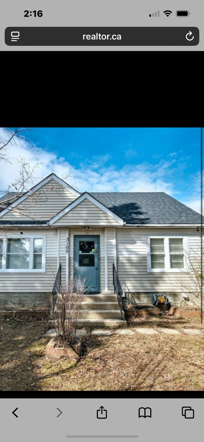 3 bedroom house in Andrew Alberta. New windows Original hardwood floors in living room and bedroom N...