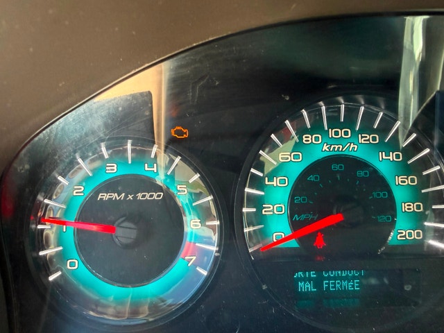 Ford Fusion SEL 2010 vendu tel quel — photo 2