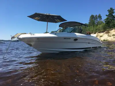 Selling my used 2006 Sea Ray 29ft SLX, a stylish and well-maintained bowrider, perfect for cruising...