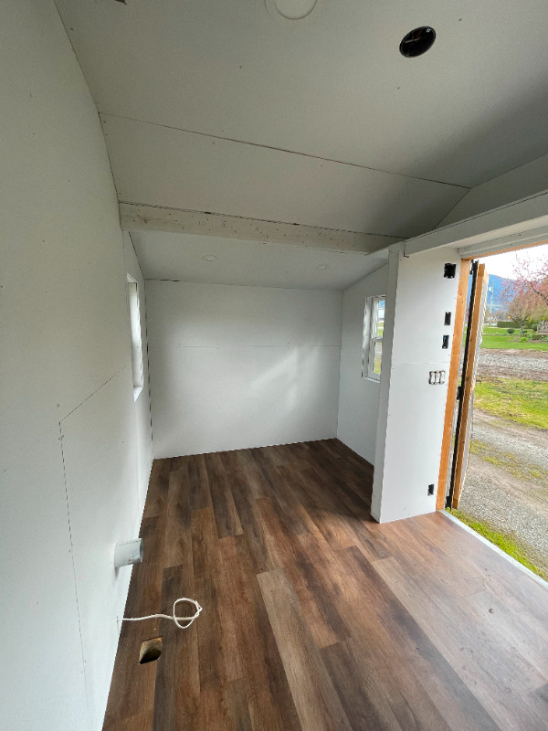 16' X 8' Garden Shed in Outdoor Tools & Storage in Chilliwack - Image 4