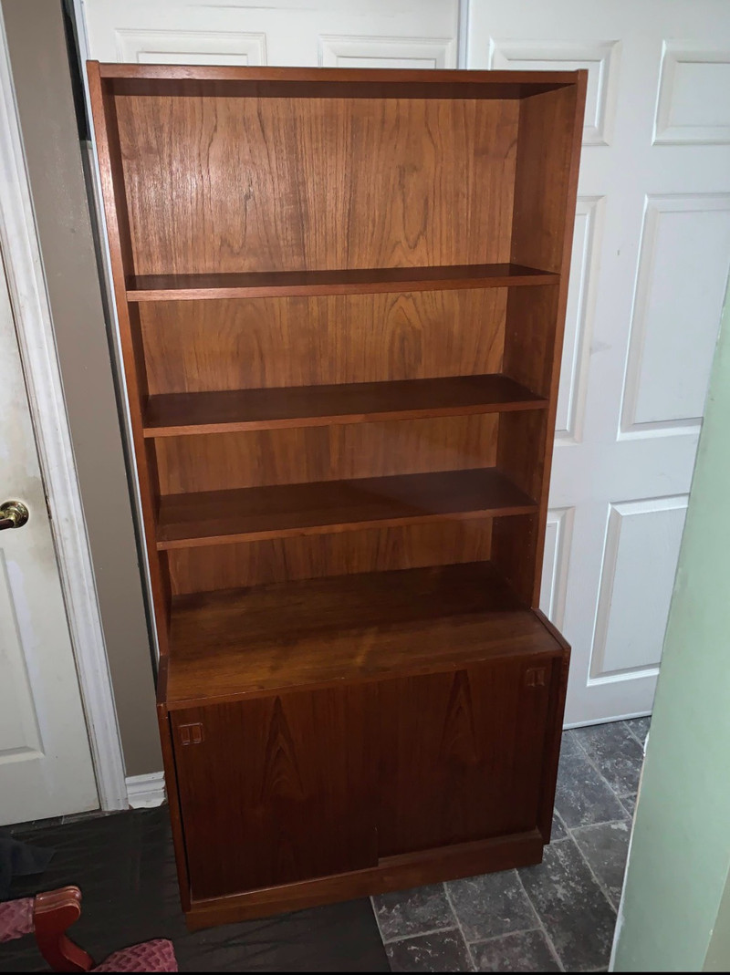 Teak MCM Bookshelf Shelving Unit Bookcases & Shelving Units Ottawa